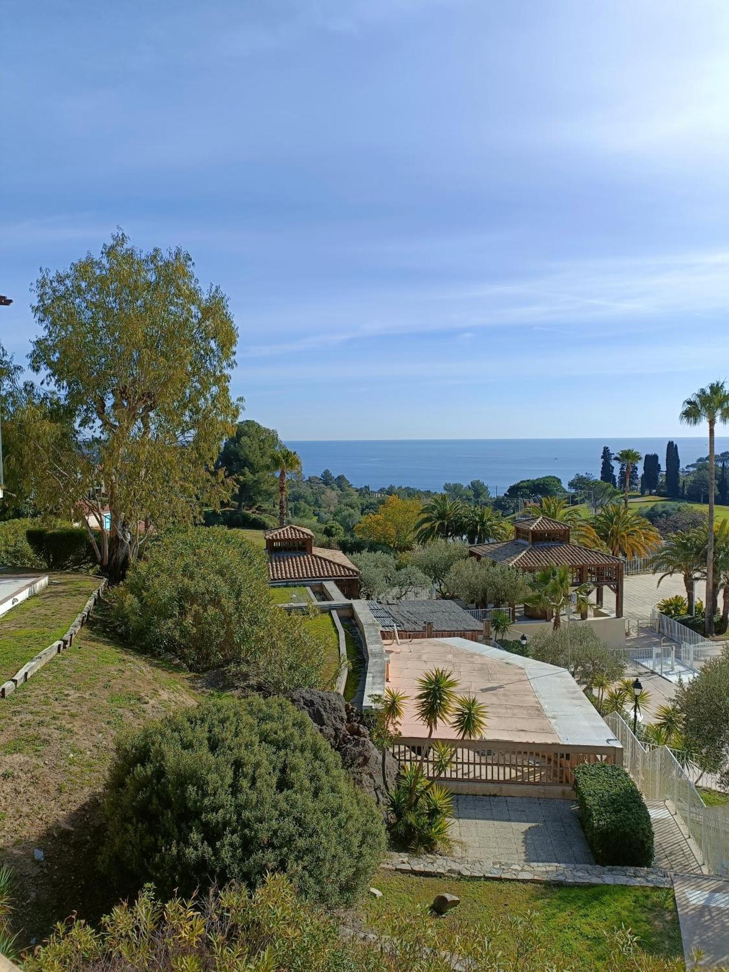 Cap Esterel Village Vacances T2 Vue Mer Agay Saint-Raphaël Екстериор снимка