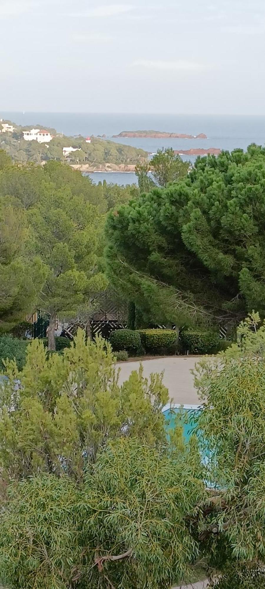 Cap Esterel Village Vacances T2 Vue Mer Agay Saint-Raphaël Екстериор снимка